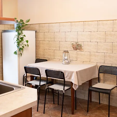 Апартаменти На Сихові 3Й Apartment *